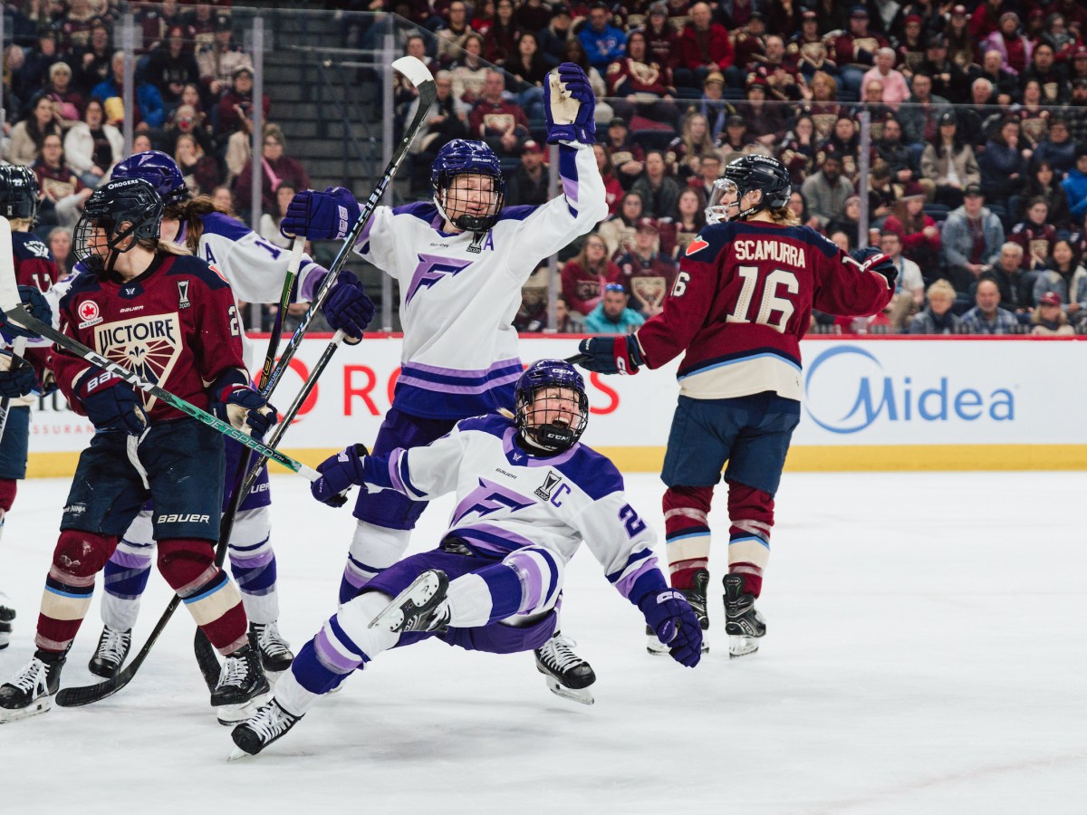 Frost find their offense in Game One win over the Victoire