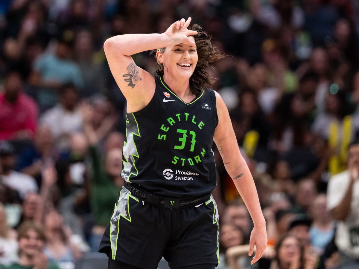 How Stefanie Dolson is Seattle’s calm in the storm