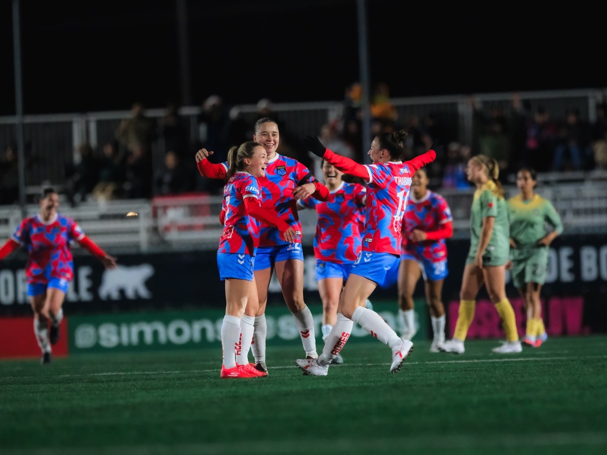 Montreal Roses thrill in 4-0 home opener win against Vancouver Rise