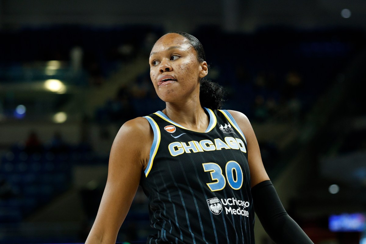 An efficient Azurá Stevens is a bright spot for the Chicago Sky