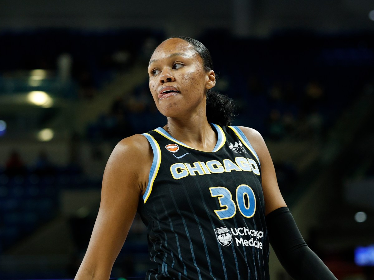 An efficient Azurá Stevens is a bright spot for the Chicago Sky