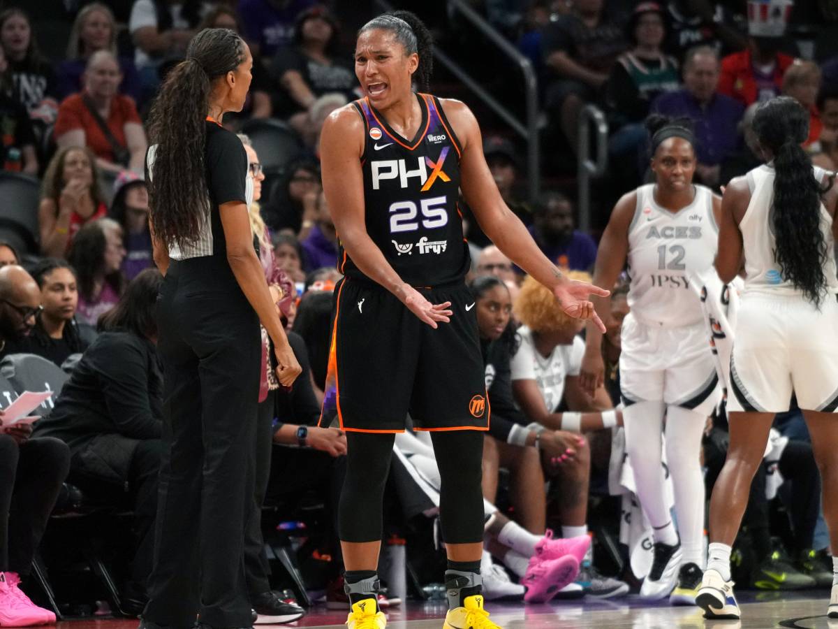 Phoenix Mercury search for accountability during losing start to 2026 season