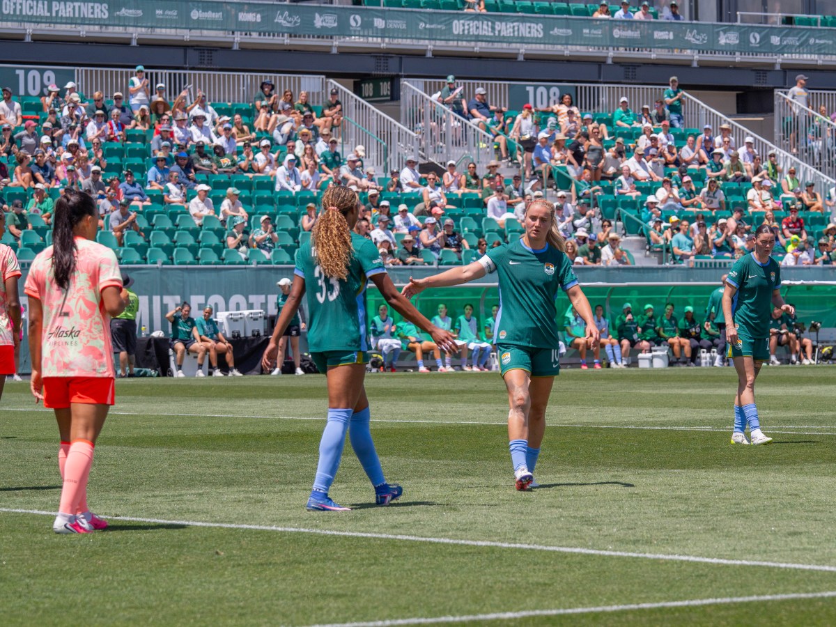 Lindsey Heaps leads Denver to the win, Washington Spirit take over