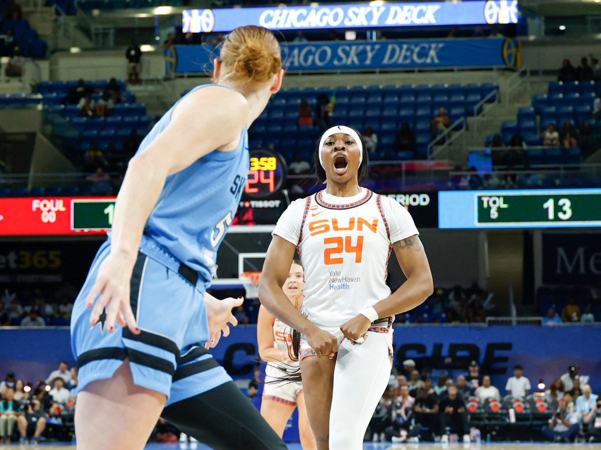 ‘Perfect fit’: Forward Aneesah Morrow solves big rebounding need for Tempo