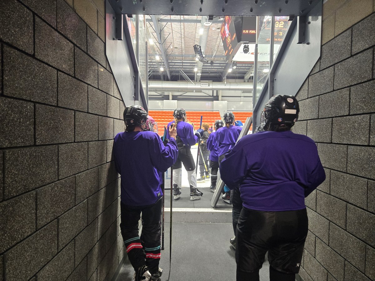 Women’s hockey in Southern California is growing. The Minnesota Frost are aiding the cause