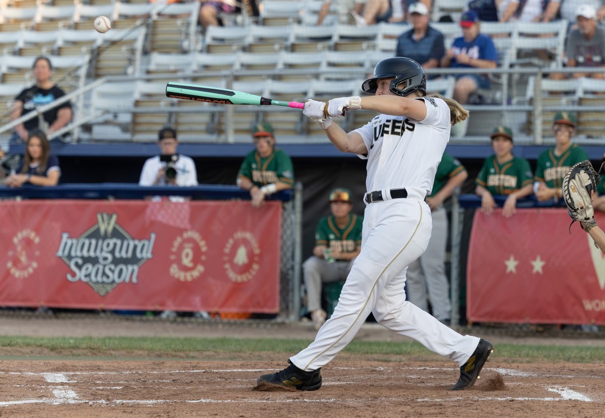 Control issues sink Hunters in rematch with Queens