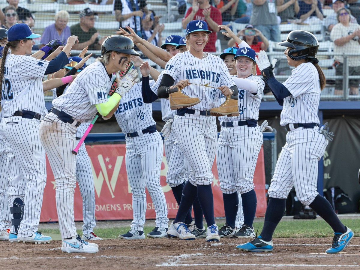 Heights pounce on Ayami Sato to gain advantage in season series against Queens