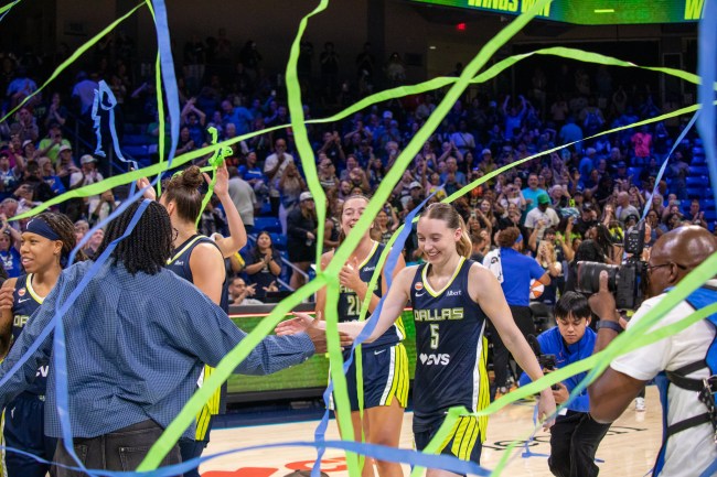 Dallas Wings celebrate clinching playoff spot after 2-year drought