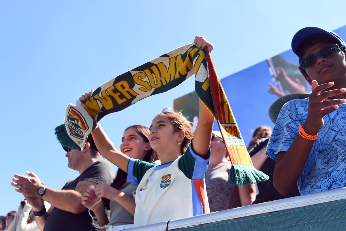 Dragons and soccer balls: Denver Summit host ‘Fourth Wing’ night