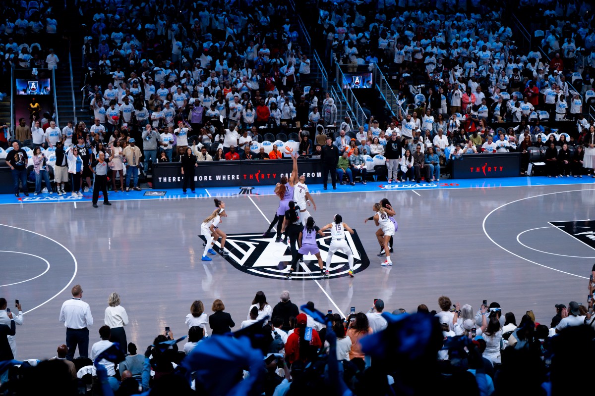 How the WNBA arrived at hosting Game 6 over lunch — Niele Ivey talks Irish