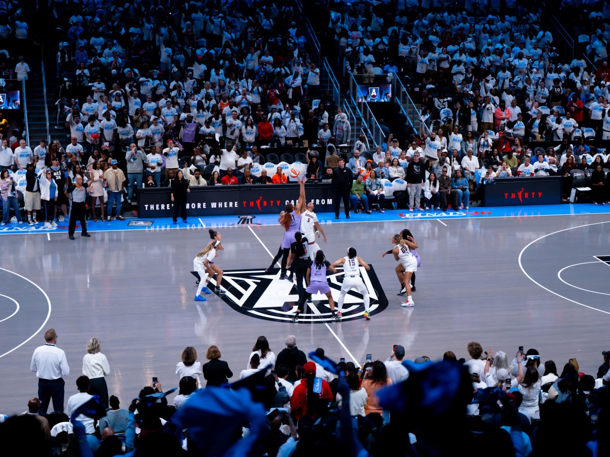 How the WNBA arrived at hosting Game 6 over lunch — Niele Ivey talks Irish